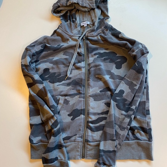 Splendid Camouflage Sweatshirt & Sweatpants joggers - Picture 3 of 10